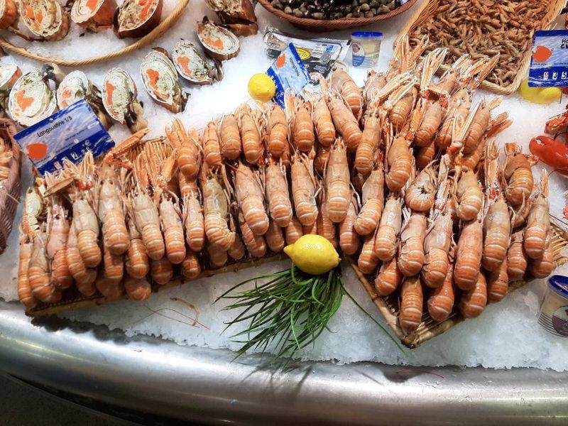 Acheter de grosses Langoustines cuites chez Marée Bleue poissonnerie-traiteur Marée Bleue à Yvrac et Mérignac !