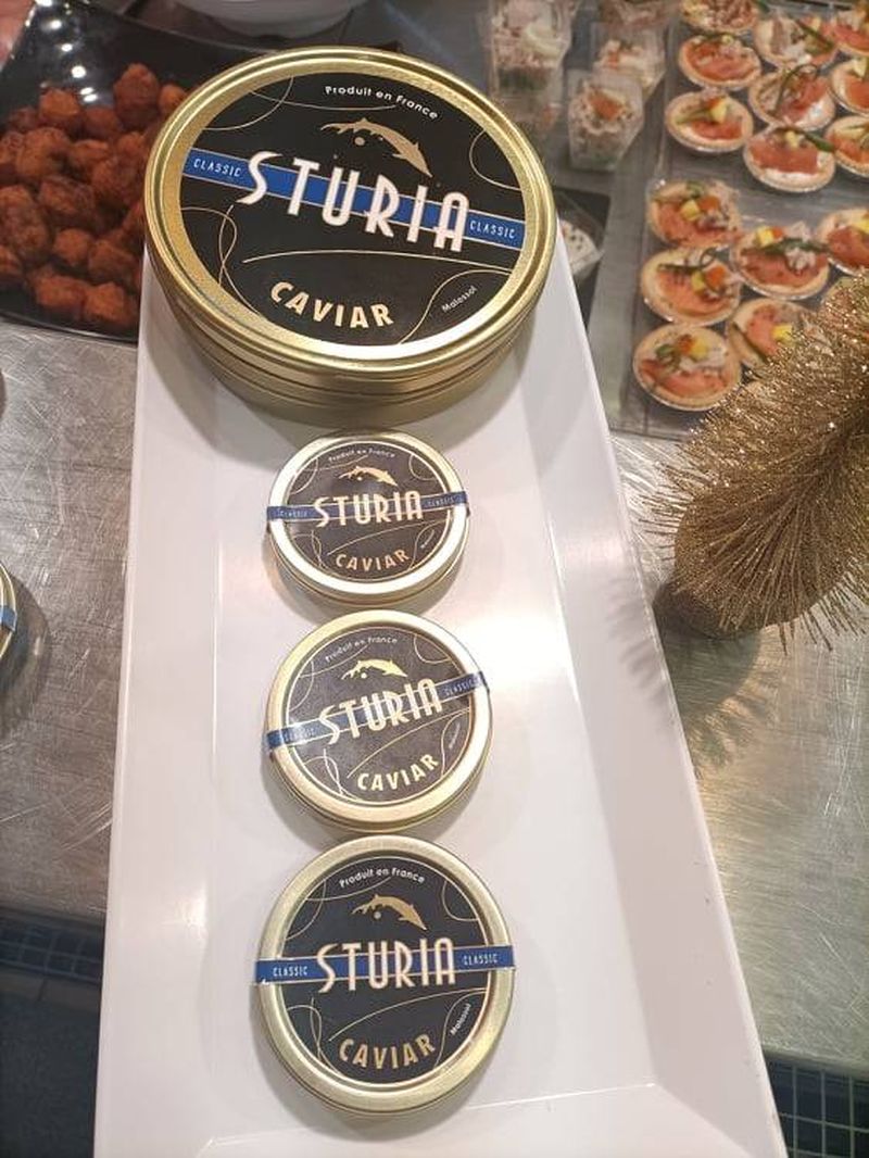 Vente et composition de plateaux pour cocktail avec caviar et  King crabe sur Bordeaux en Gironde Marée Bleue poissonnerie-traiteur en région bordelaise