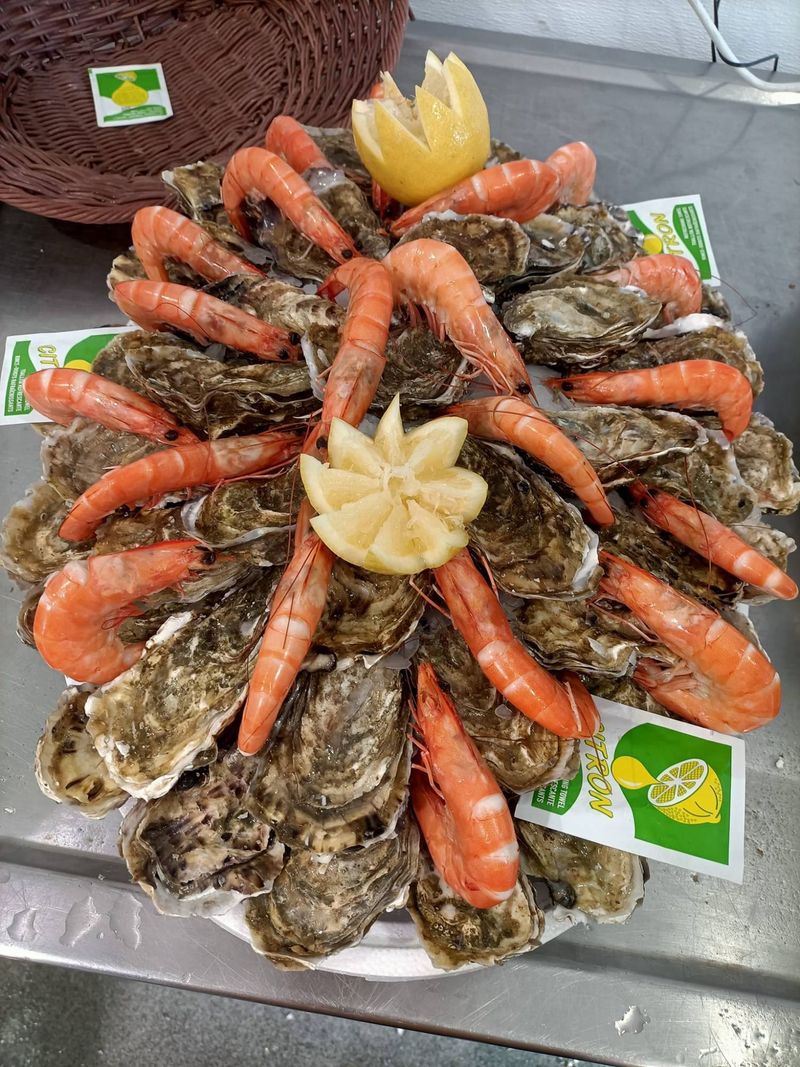 Vente de plateau d'huîtres pour le dimanche poissonnerie Marée Bleue à Yvrac