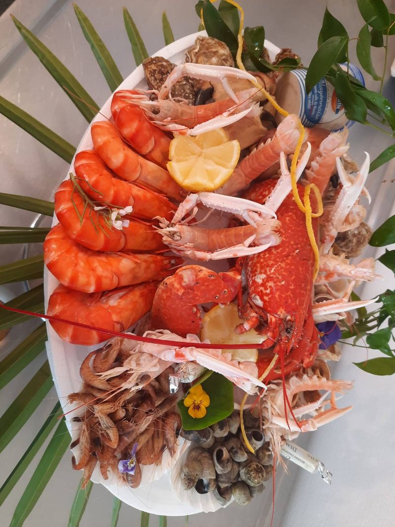 fête des pères Acheter des Plateaux de fruits de mer à la poissonnerie Marée Bleue Sainte-Eulalie !