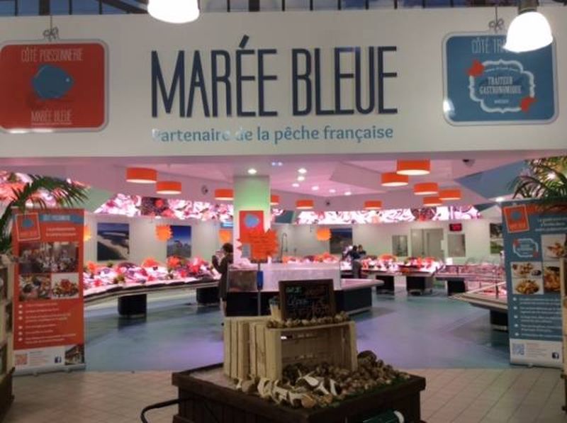 Où venir chercher du poisson frais à Bordeaux en Gironde ? Grandes poissonneries Marée Bleue à Yvrac et Mérignac dans la Halle de l'heure du marché à côté de Cultura